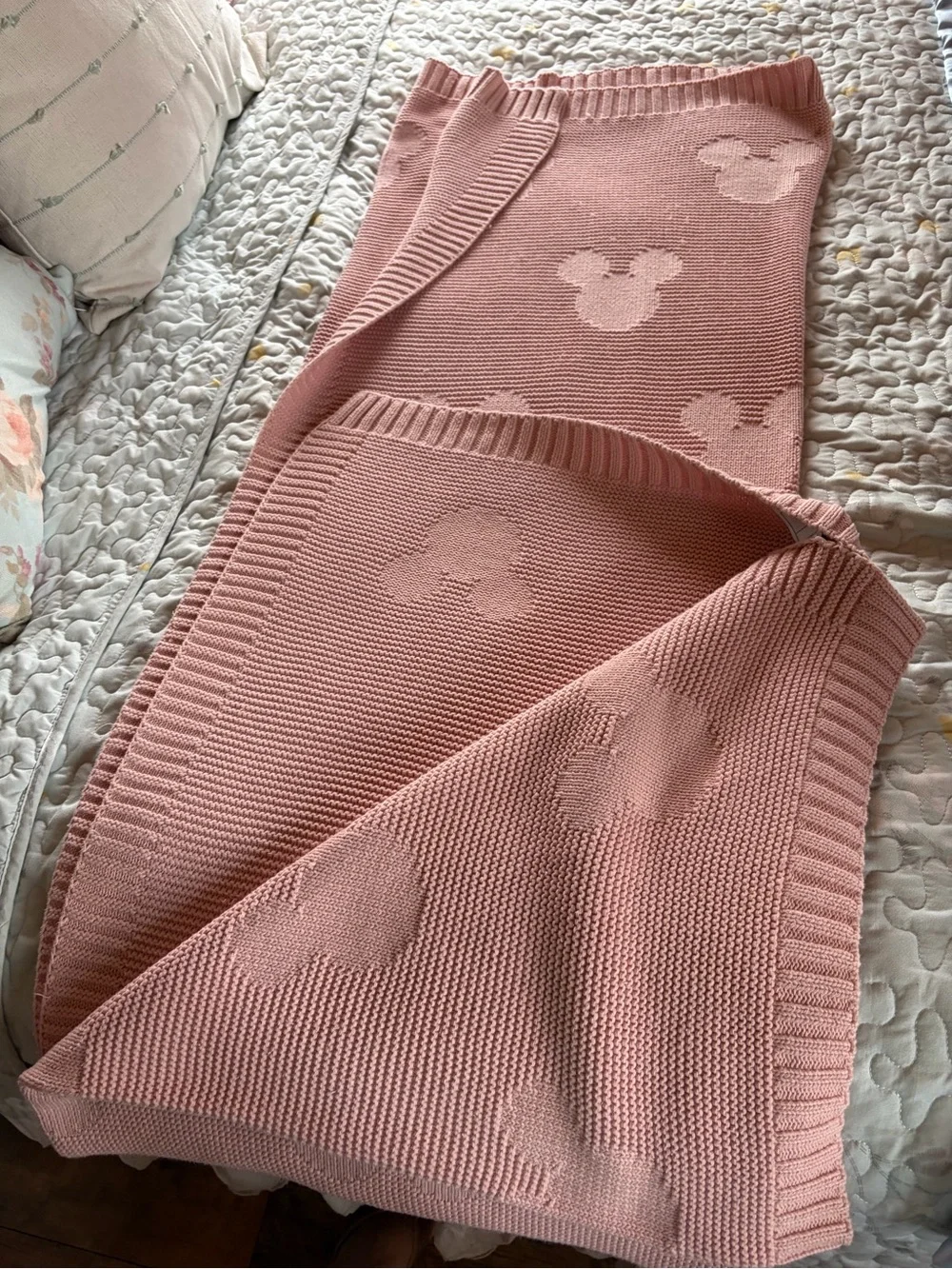 Disney Pink Mickey Mouse Knit Throw Blanket